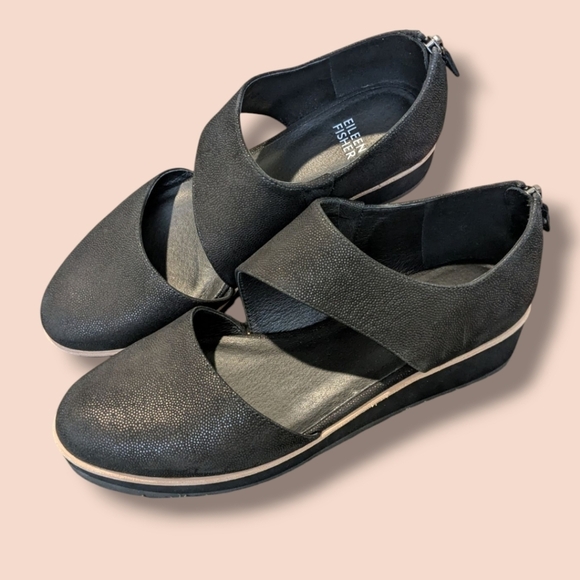 Eileen Fisher Black Suede Leather Cut-Out Round Toe Platform Flats Size 9.5 - Picture 1 of 10